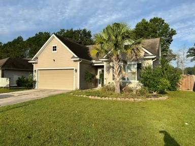 Main picture of 7798 High Maple Cir