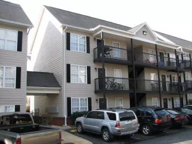Main picture of 535 W Glenn Ave