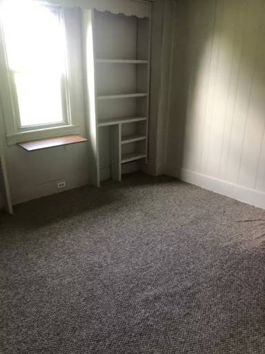 Main picture of 613 Clark Ave