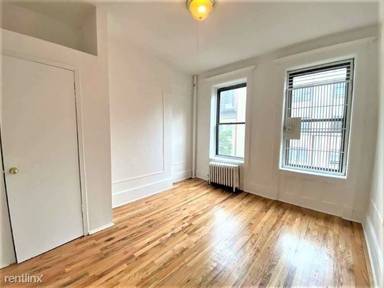 Main picture of 314 E 91st St