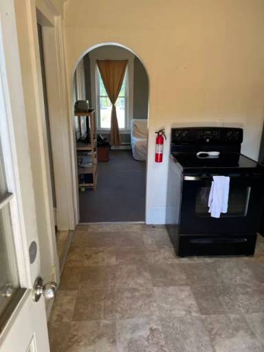 Main picture of 150 Washington St