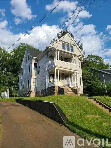 Main picture of 1029 Townsend Ave