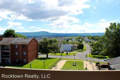 Main picture of 1026 Blue Ridge Dr