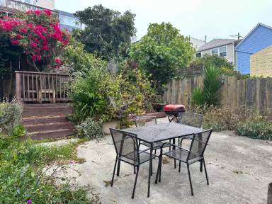 Main picture of 218 Monterey Blvd