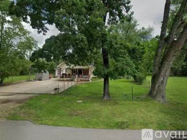 Main picture of 630 South Rd