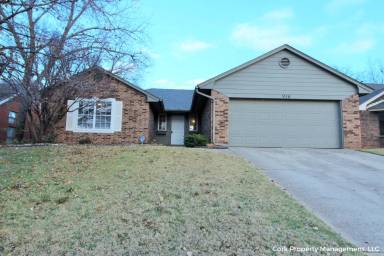 Main picture of 916 N Blackwelder Ave