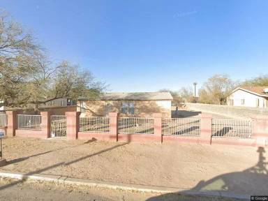 Main picture of 5734 S Southland Blvd