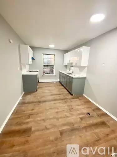 Main picture of 52 W Stratford Pl