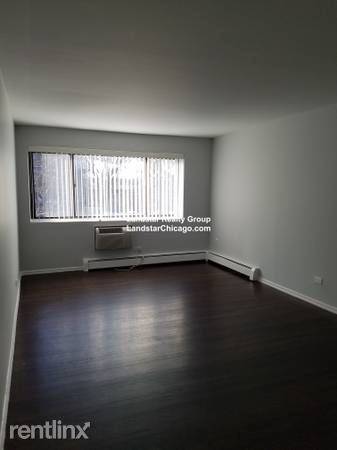 Main picture of 6029 N Winthrop Ave