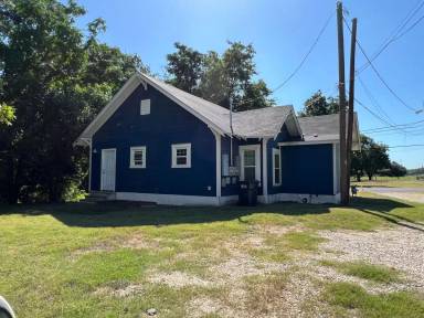 Main picture of 1323 Clay Ave