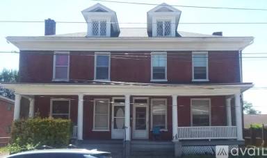 Main picture of 314 Woods Ave SW