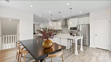 Main picture of 4152 Alexander View Dr