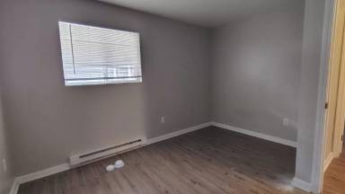 Main picture of 250 S Lewis Ln