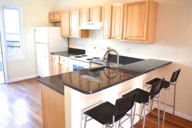 Main picture of 1420 S Bouvier St