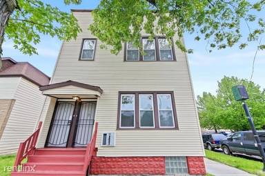 Main picture of 2156 E 93rd St