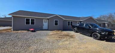 Main picture of 715 N 35th St