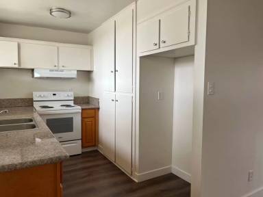 Main picture of 505 N Lincoln Ave