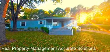 Main picture of 16022 Cedar Bay Dr