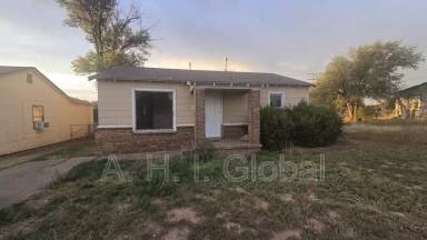 Main picture of 1113 NW 21st Ave