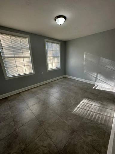 Main picture of 3625 Charles St