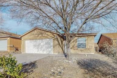 Main picture of 1884 Mesa Grande Loop NE