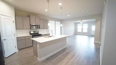 Main picture of 2401 Goodnight Ranch Dr