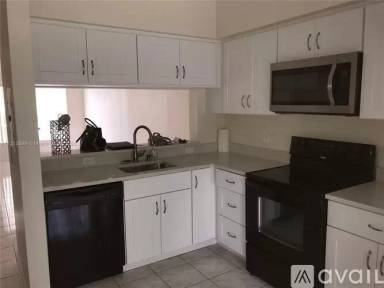 Main picture of 93 Simonton Cir