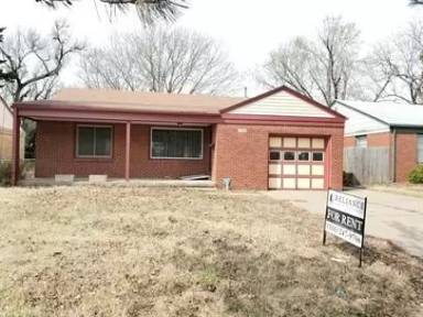 Main picture of 2360 NW 19th St