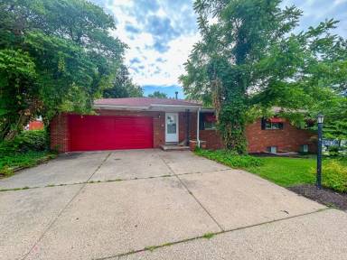 Main picture of 5010 N Sheridan Rd