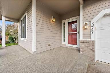 Main picture of 5527 55th Loop SE
