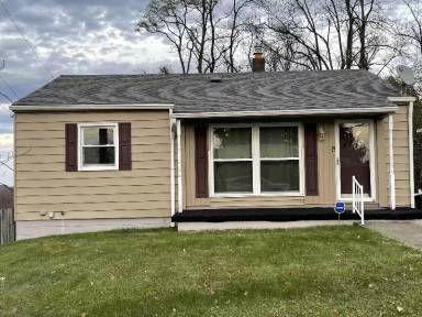 Main picture of 104 Cunningham Ln