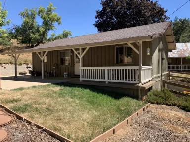 Main picture of 2877 Springer Rd