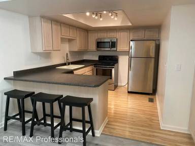 Main picture of Shoreline Villas Condominiums