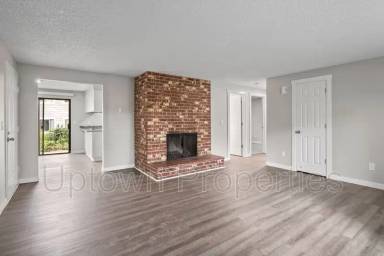 Main picture of 17925 SW Rosa Rd