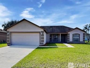 Main picture of 327 Huron Dr
