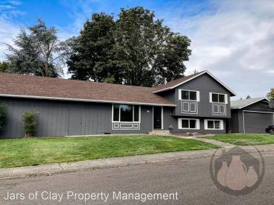 Main picture of 4783 19th Pl NE