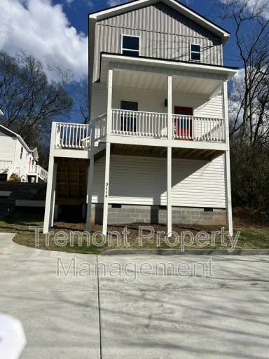 Main picture of 3114 Noa St