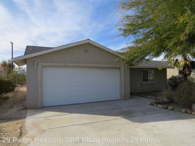 Main picture of 6582 Ivanpah Ave