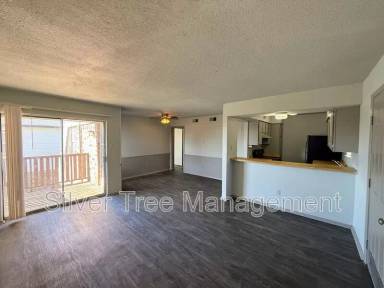 Main picture of 4820 Wellesley Ave