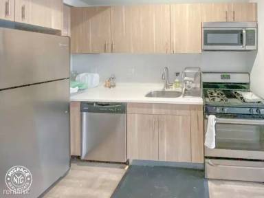 Main picture of 618 Bushwick Ave