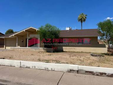Main picture of 4232 W Missouri Ave