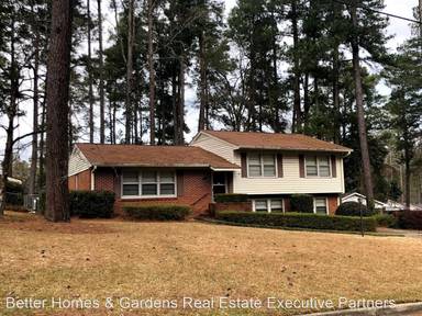 Main picture of 3003 Hampshire Dr