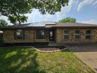 Main picture of 1701 Coral Rock Ct