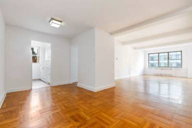 Main picture of 949 3rd Ave