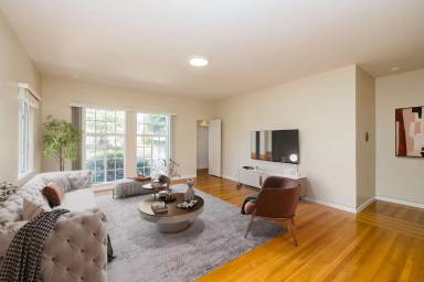 Main picture of 381 Belmont Street