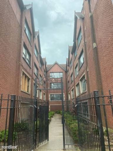 Main picture of 7749 S Yates Blvd