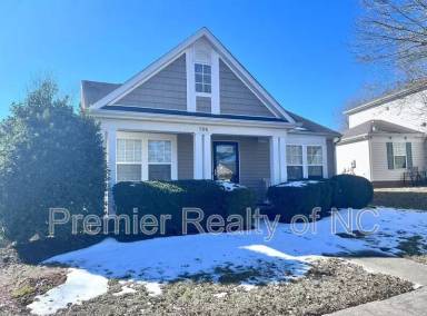 Main picture of 104 Sweetwater Cir