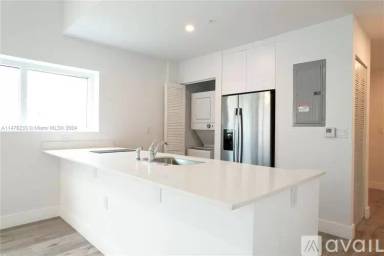 Main picture of 39 NW 7th Ave