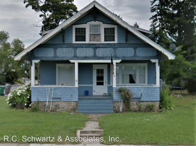 Main picture of 604 N University Rd