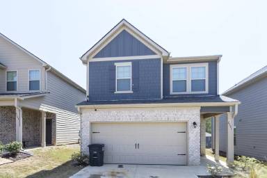 Main picture of 2791 Stokes Dr